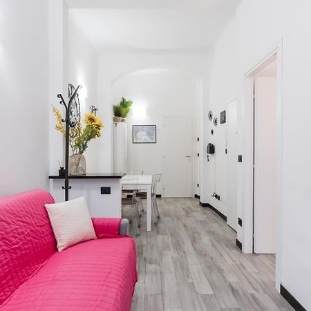 Acquario 5 Minuti, 1Br , Free A-C, Wifi & Netflix "City Center" By Tilo جنوة المظهر الخارجي الصورة